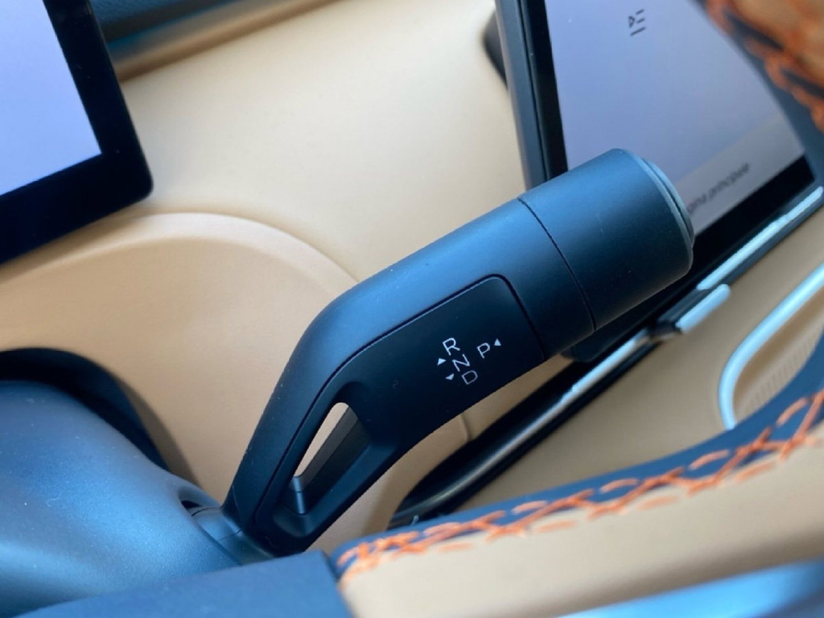 Geely Starray Starray EM-i 1.5 phev Launch Edition auto (15)