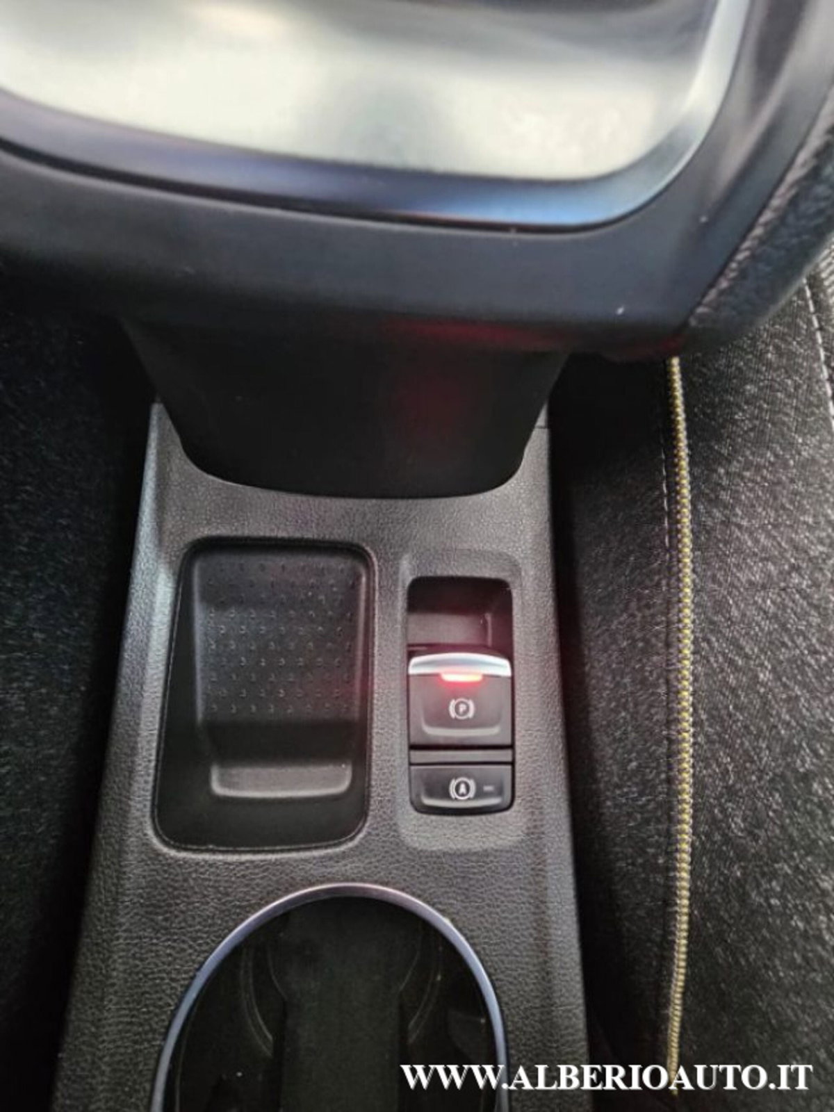 Renault Captur TCe 90 CV Techno (19)