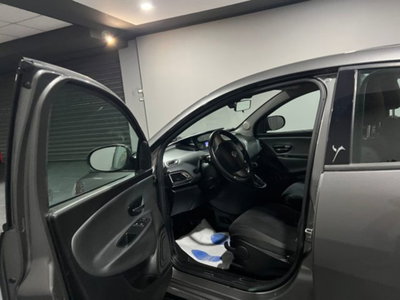 Lancia Ypsilon 1.3 MJT 16V 95 CV 5 porte S&S Gold (6)