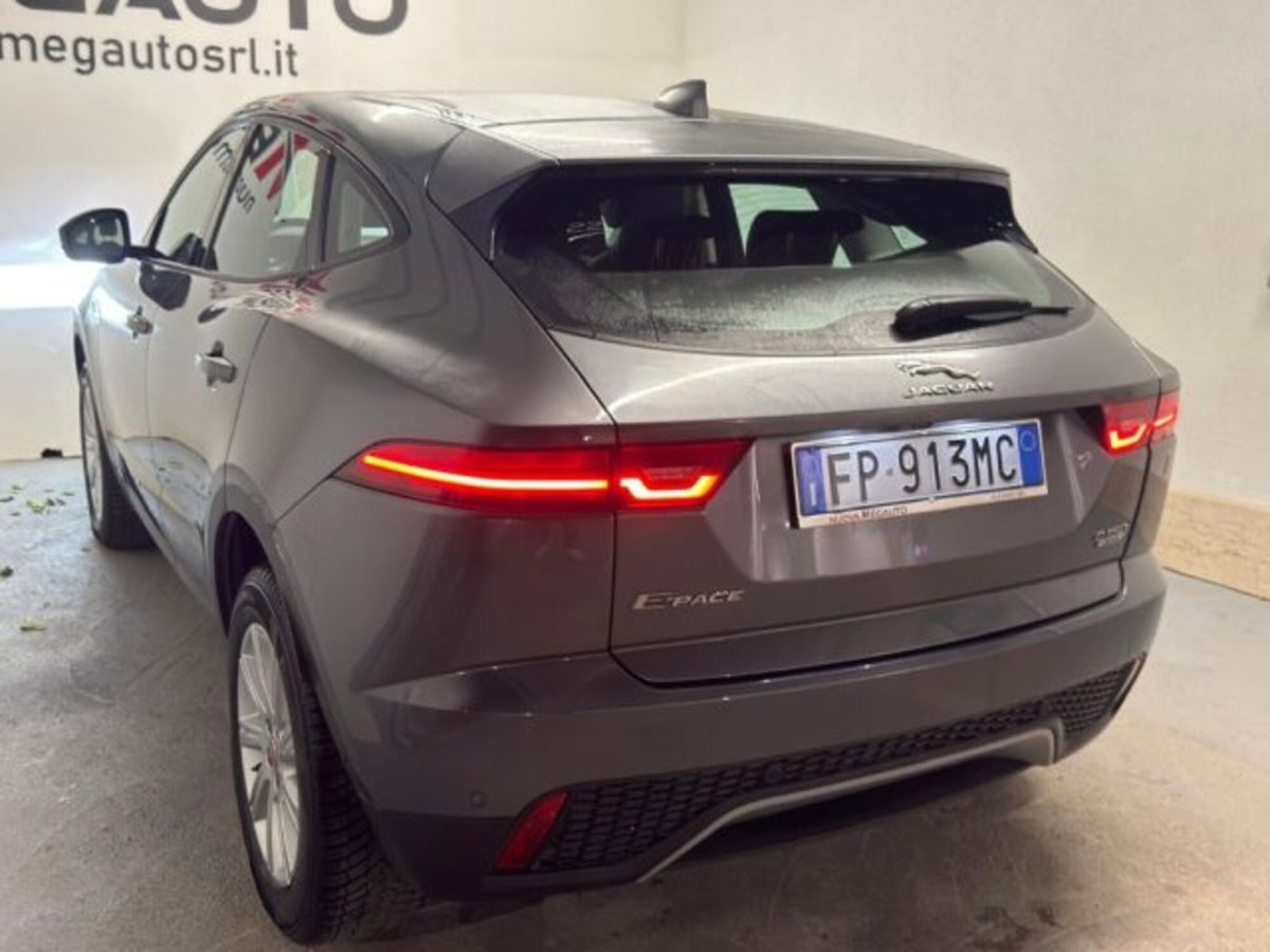 Jaguar E-Pace 2.0D 150 CV AWD aut. S (7)
