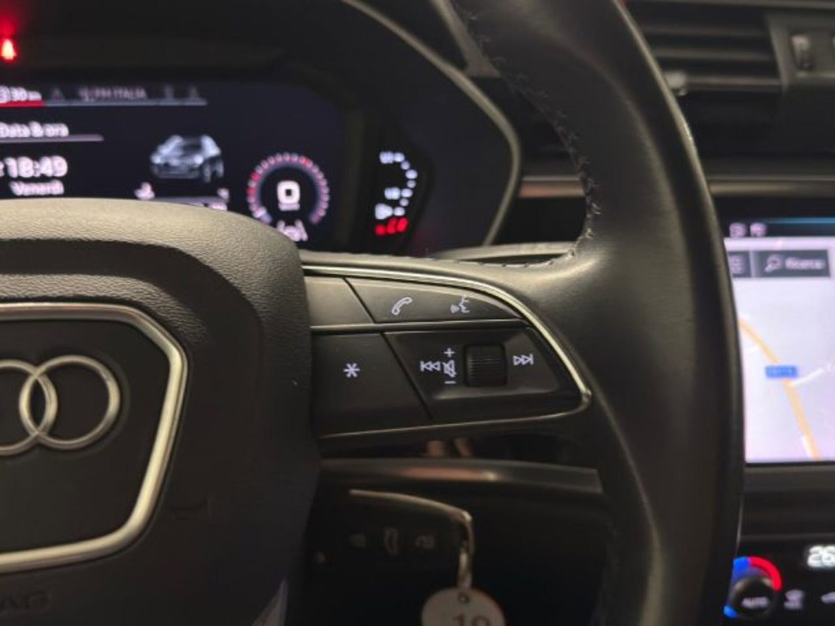 Audi Q3 35 TDI quattro Business (14)