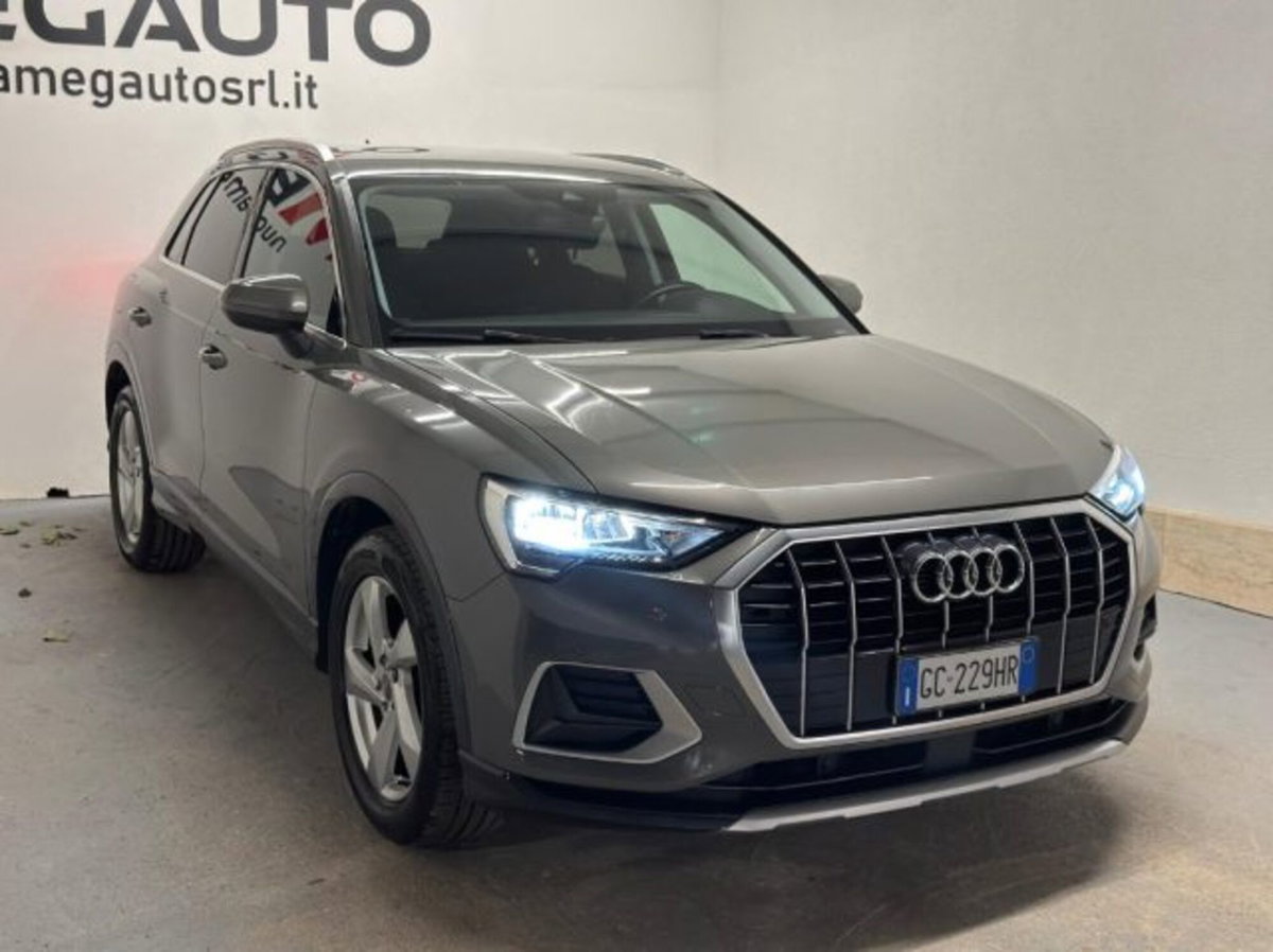 Audi Q3 35 TDI quattro Business (3)