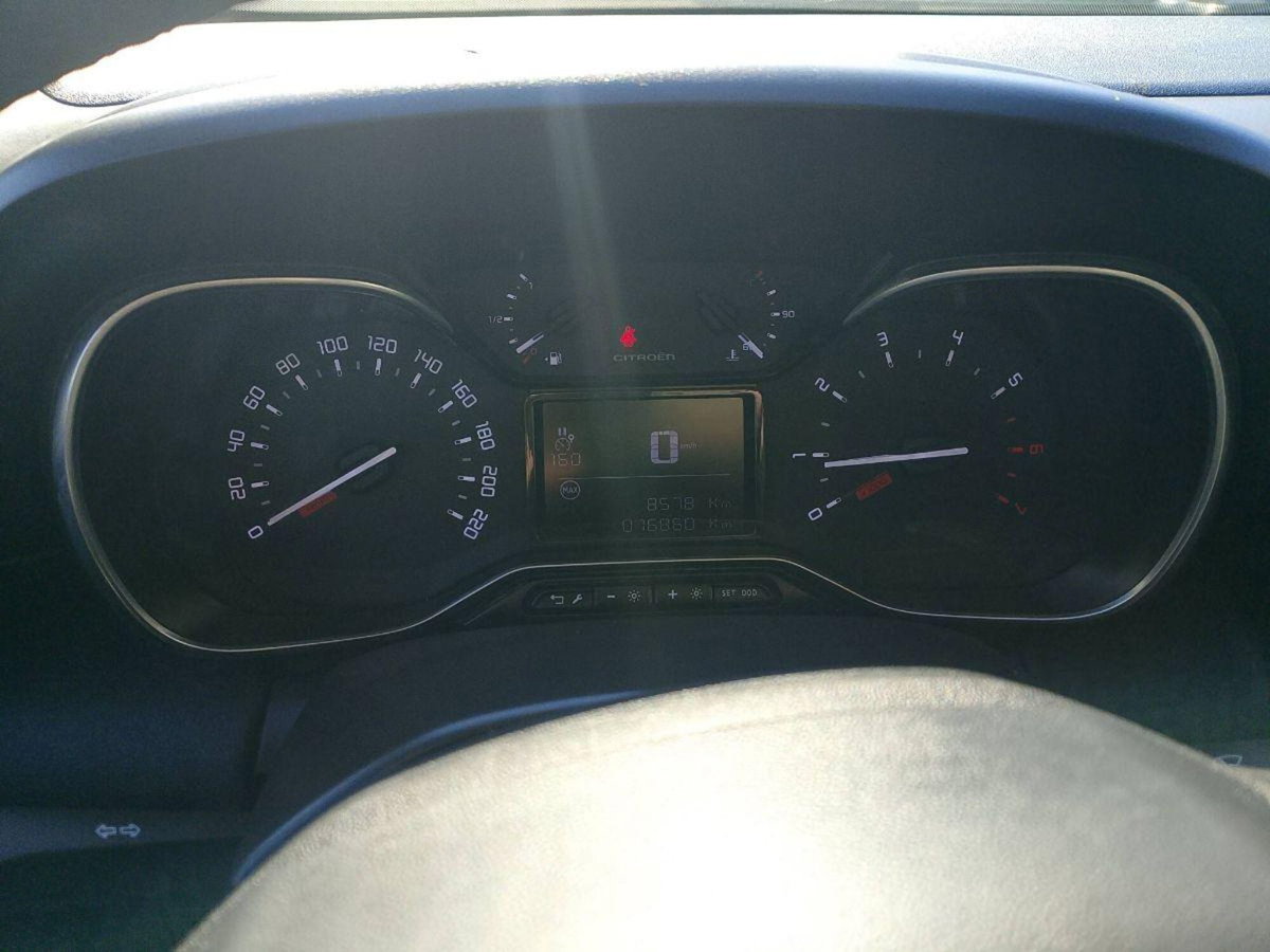 Citroen C3 Aircross BlueHDi 110 S&S Shine Pack (14)