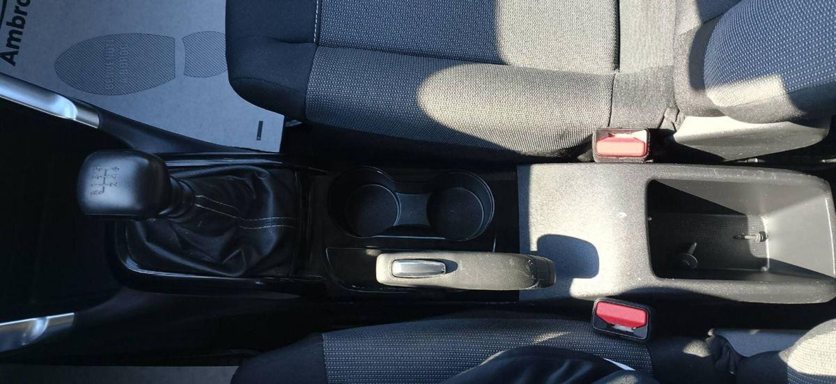 Citroen C3 Aircross BlueHDi 110 S&S Shine Pack (15)