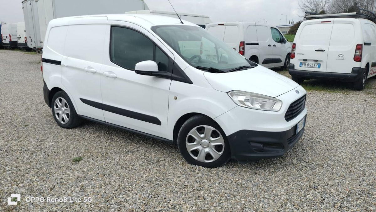 Ford Transit Courier 1.5 TDCi 75CV  Entry