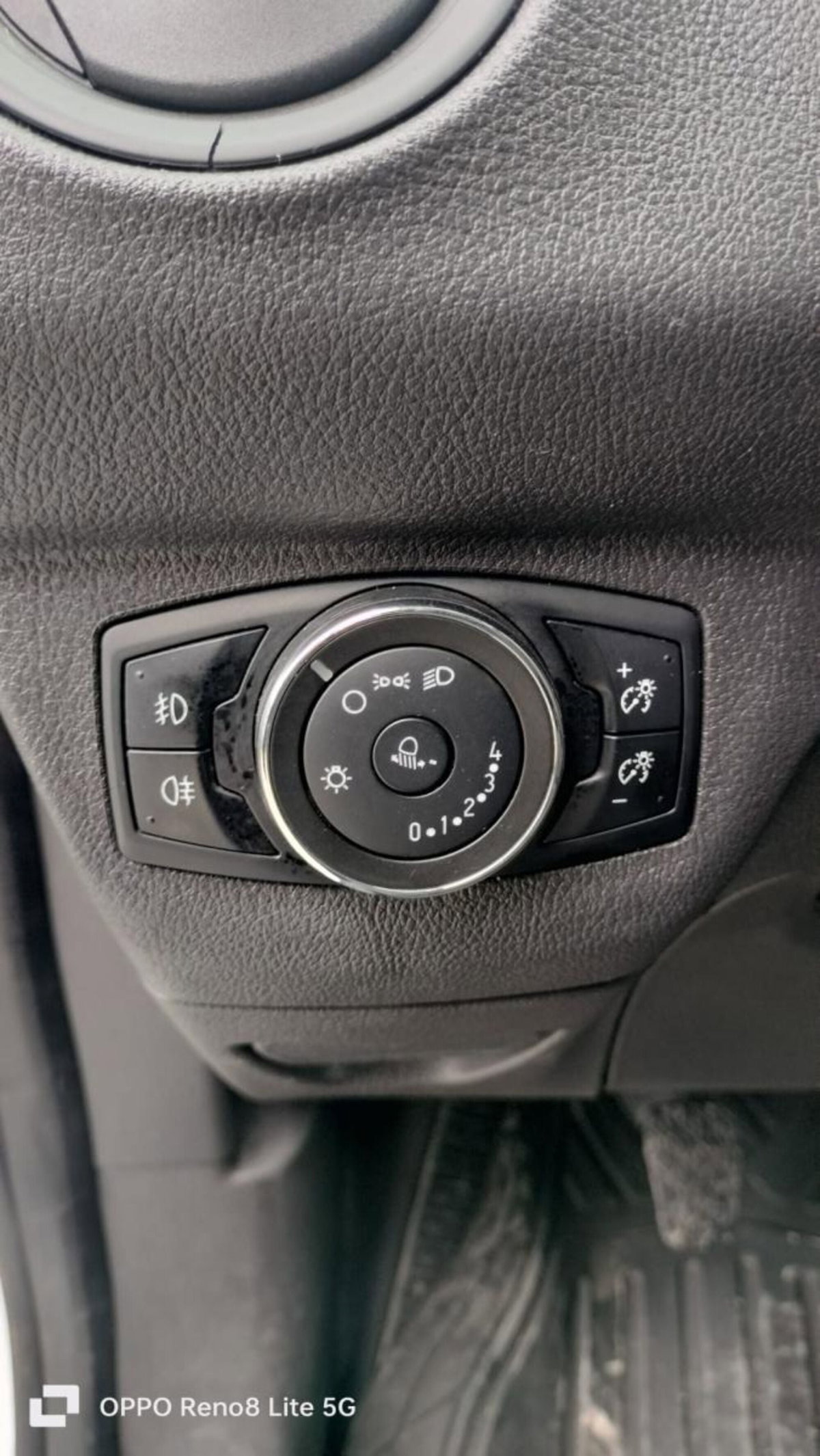 Ford Transit Courier 1.5 TDCi 75CV  Entry (19)