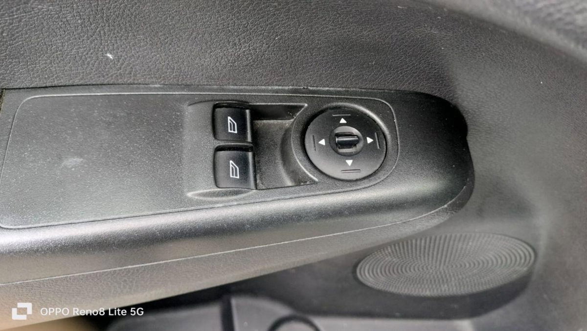 Ford Transit Courier 1.5 TDCi 75CV  Entry (20)