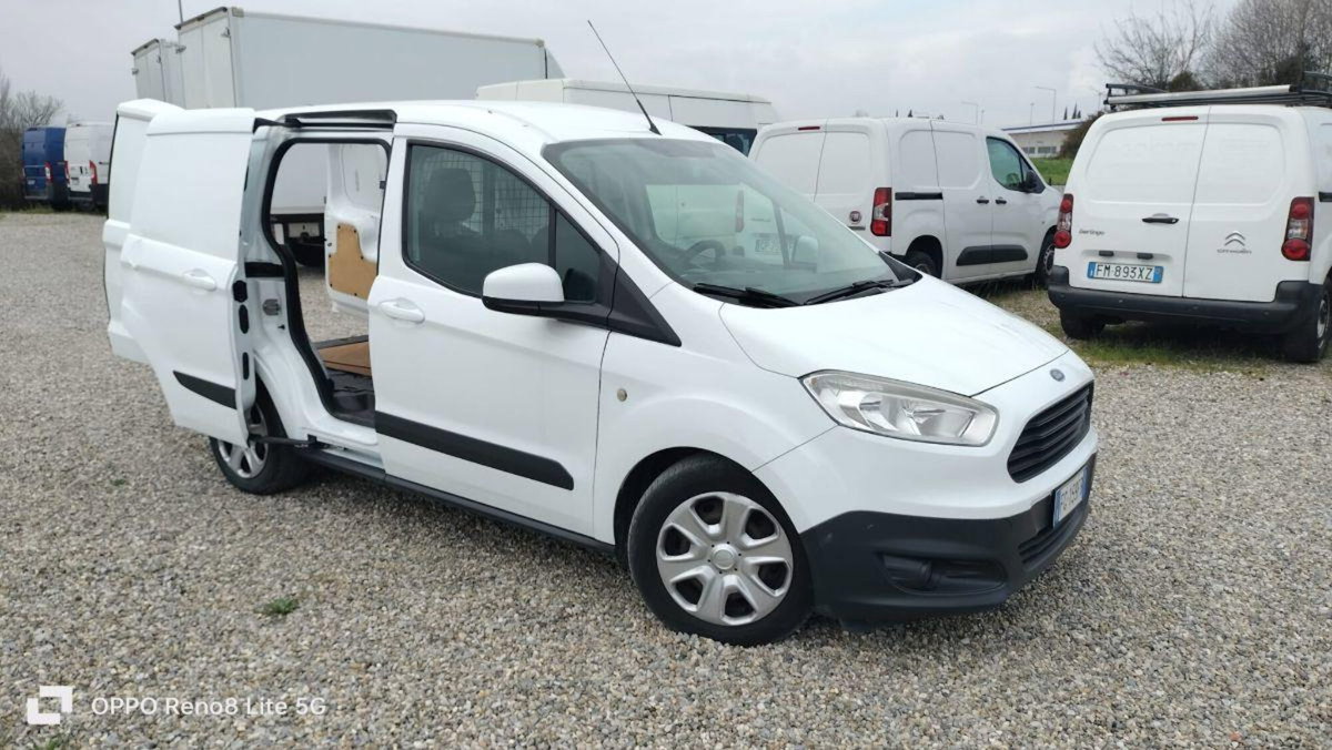 Ford Transit Courier 1.5 TDCi 75CV  Entry (8)