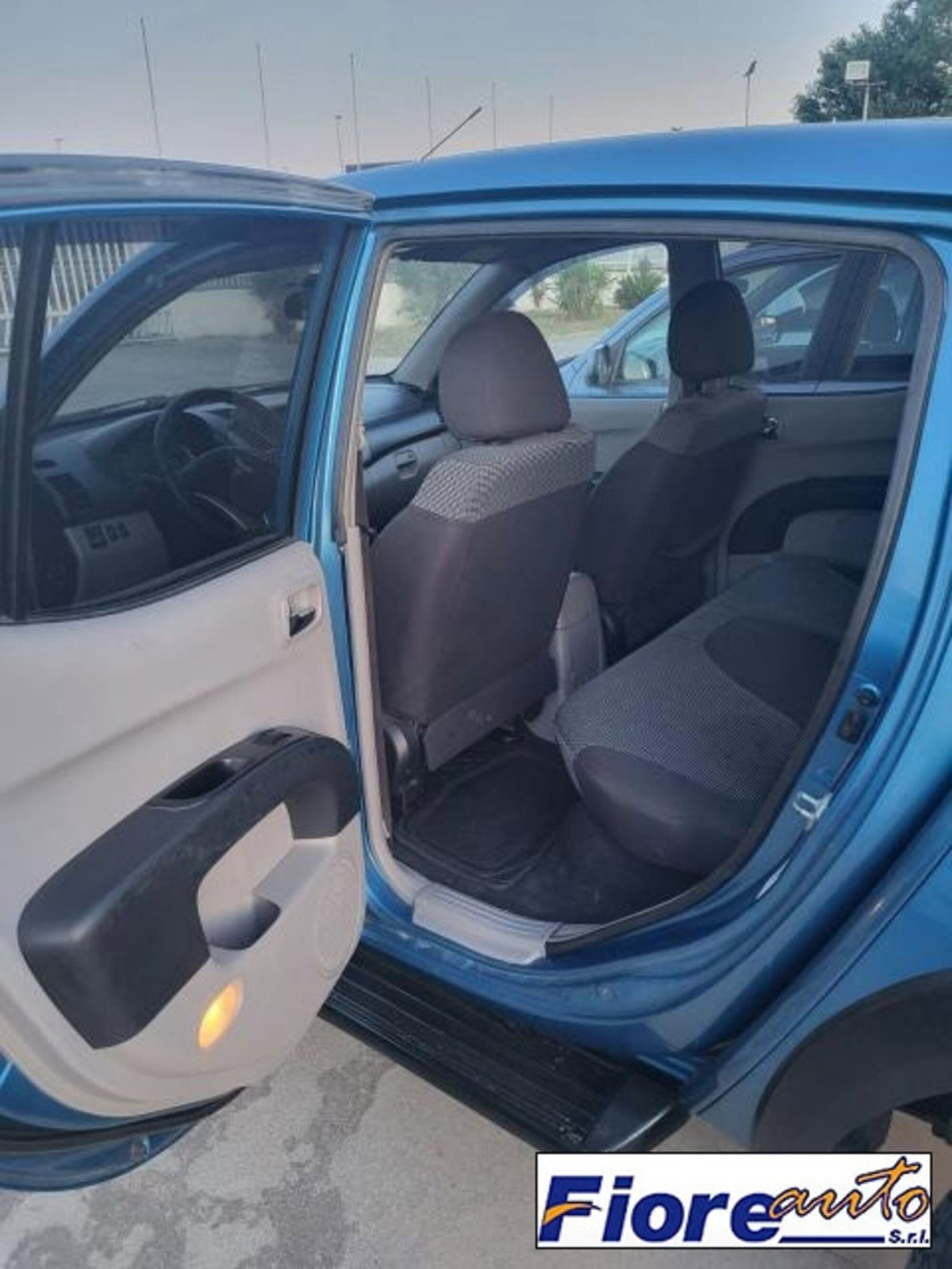 Mitsubishi L200 2.5 DI-D Club Cab Invite (15)