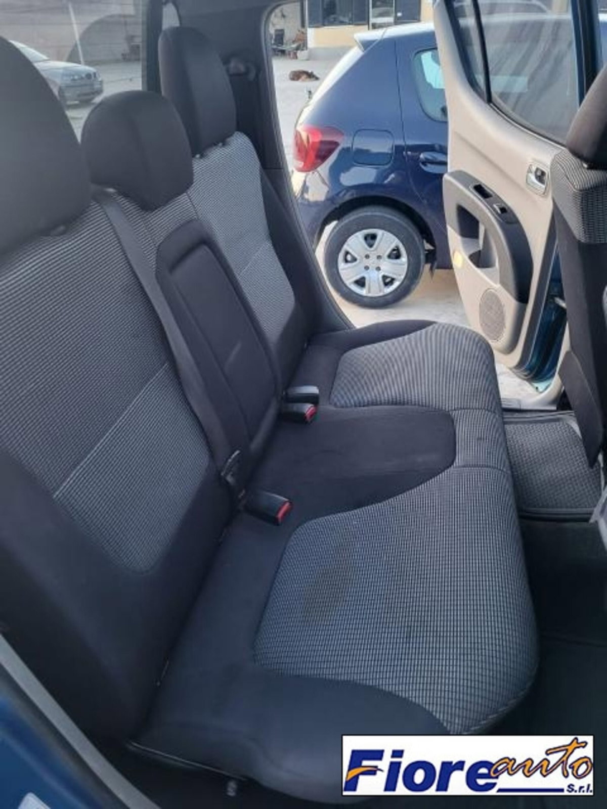 Mitsubishi L200 2.5 DI-D Club Cab Invite (16)