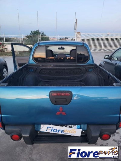 Mitsubishi L200 2.5 DI-D Club Cab Invite (19)