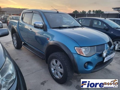 Mitsubishi L200 2.5 DI-D Club Cab Invite (6)