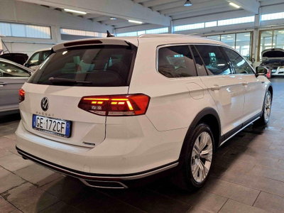 Volkswagen Passat Variant Alltrack 2.0 TDI 200 CV 4MOTION DSG (4)
