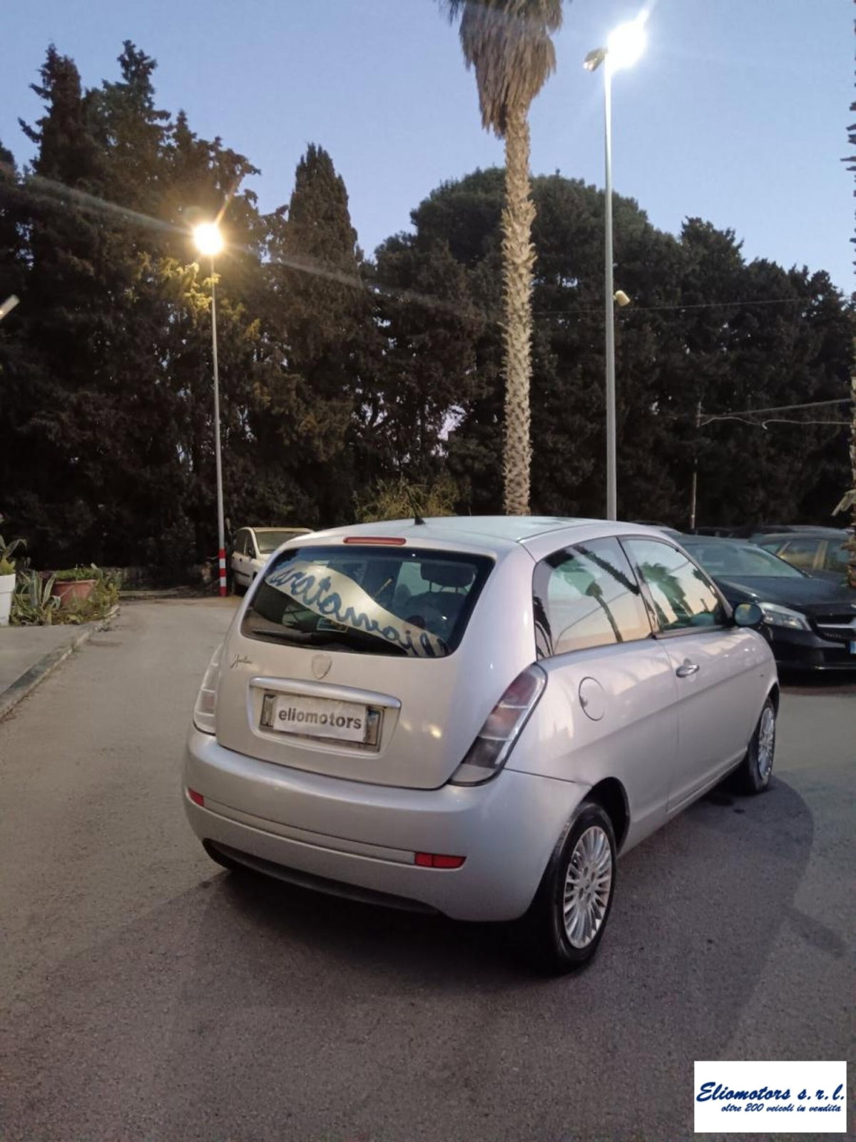Lancia Ypsilon 1.2 Platino (10)