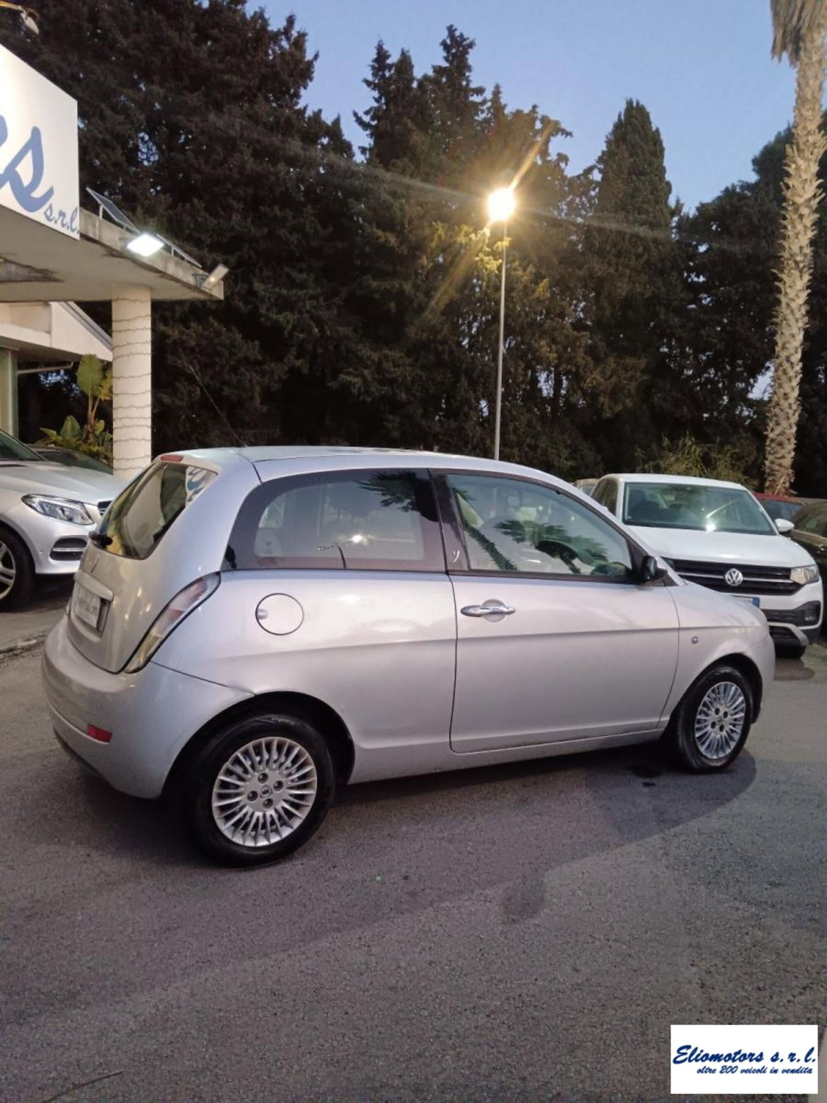 Lancia Ypsilon 1.2 Platino (14)