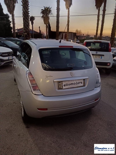 Lancia Ypsilon 1.2 Platino (9)