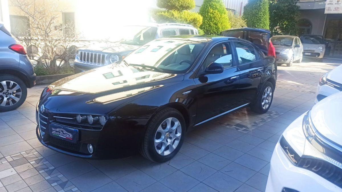 Alfa Romeo 159 SportWagon 1.9 JTDm 16V Sportwagon Distinctive (3)