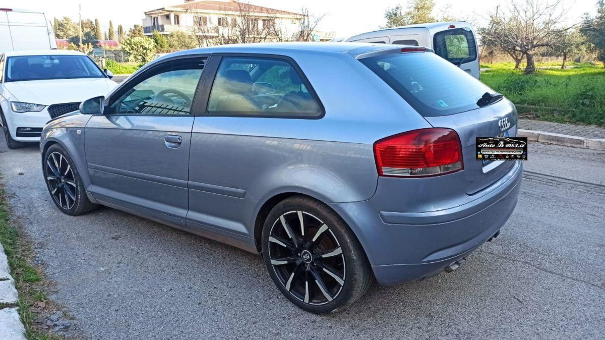 Audi A3 2.0 16V TDI Attraction (3)