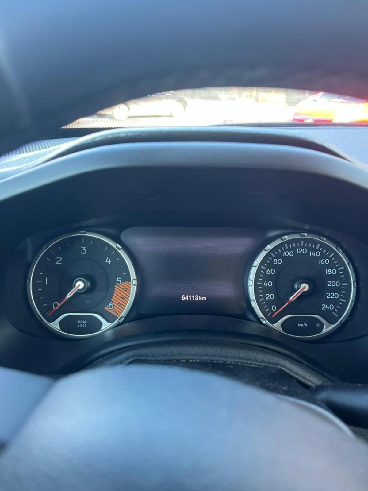 Jeep Renegade 1.6 Mjt 130 CV Business (8)