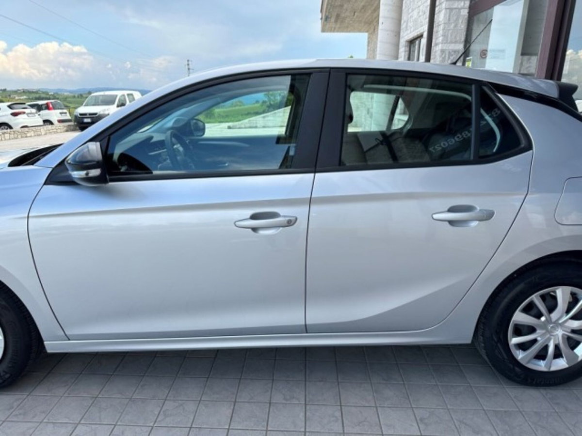 Opel Corsa 1.2 Corsa s&s 75cv (10)