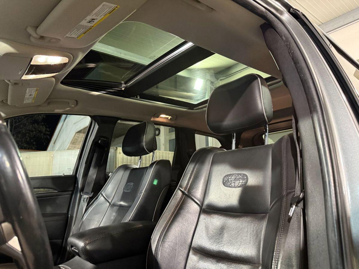 Jeep Grand Cherokee 3.0 CRD 241 CV Overland (9)