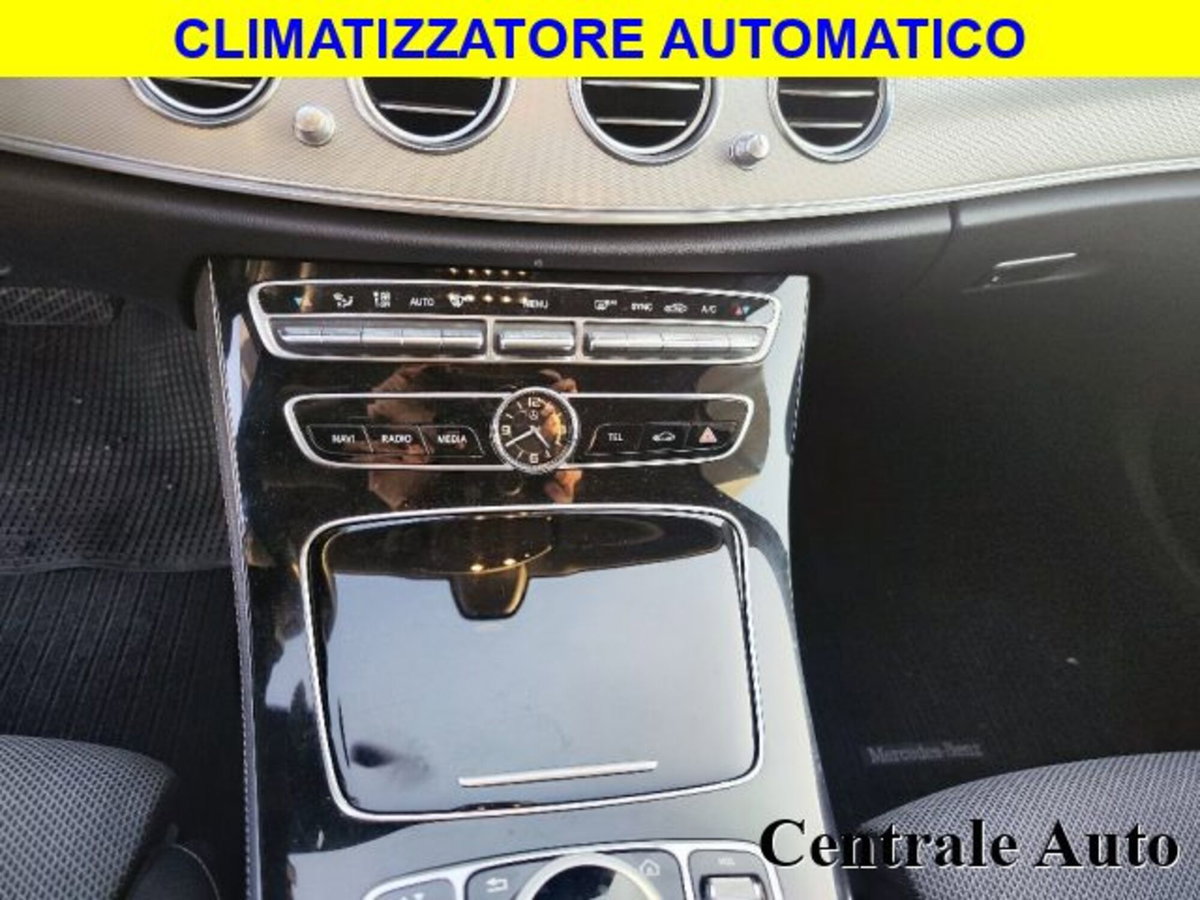 Mercedes-Benz Classe E Station Wagon 220 d 4Matic Auto Business Sport (20)