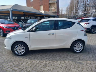 Lancia Ypsilon 1.2 69 CV 5 porte Silver (6)