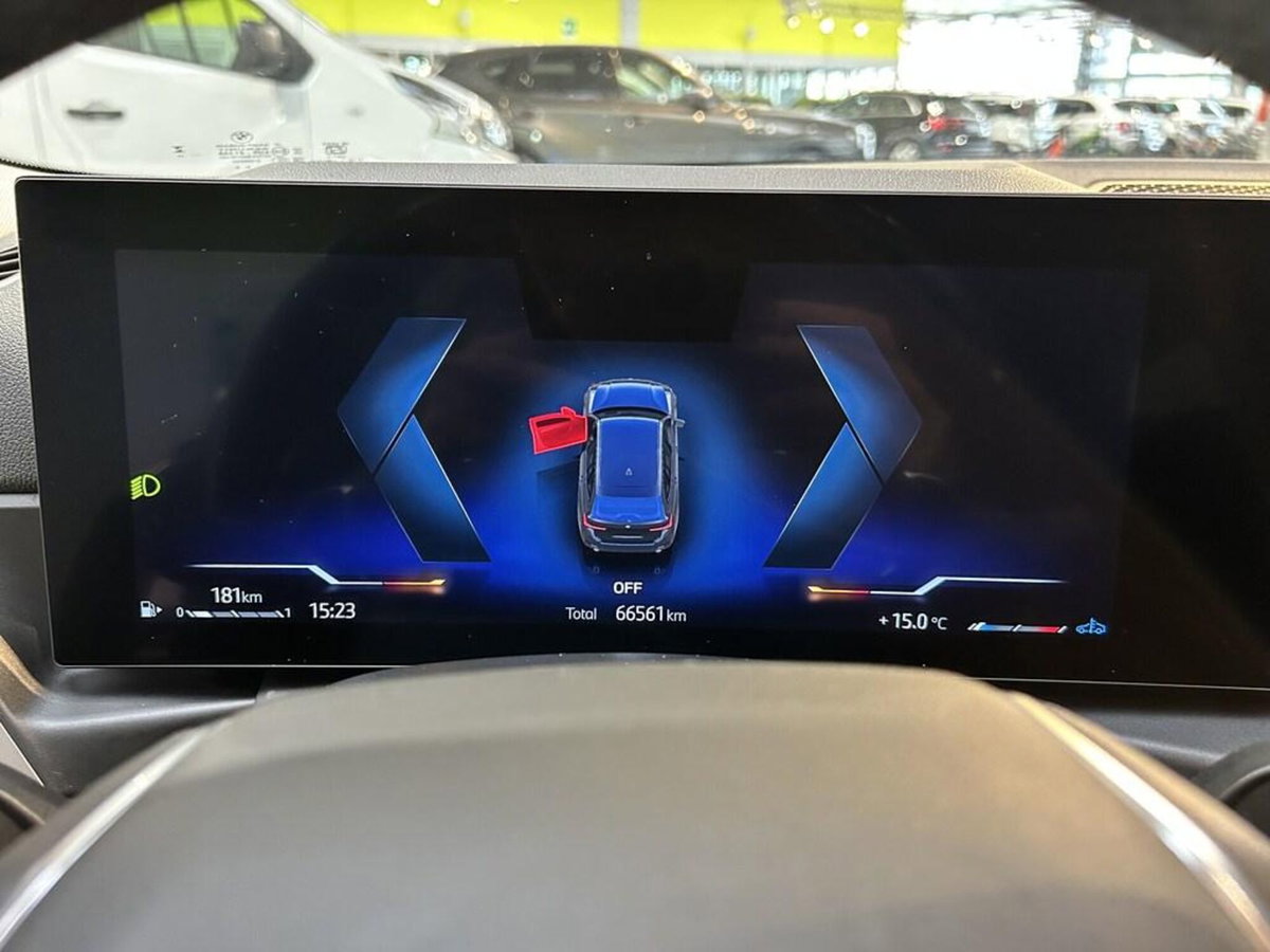 BMW Serie 3 Touring 320d  mhev 48V xdrive auto (10)