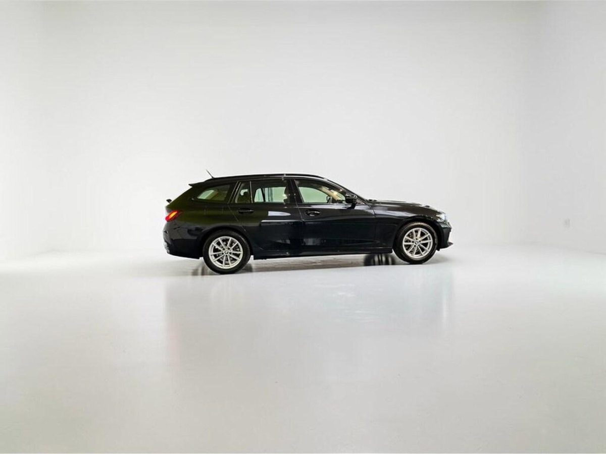 BMW Serie 3 Touring 320d  mhev 48V xdrive auto (5)