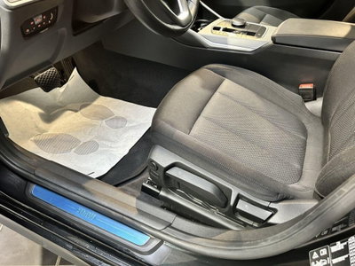BMW Serie 3 Touring 320d  mhev 48V xdrive MSport Pro auto (8)