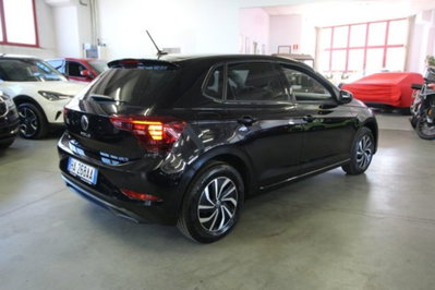 Volkswagen Polo 1.0 tsi Life 95cv dsg (4)