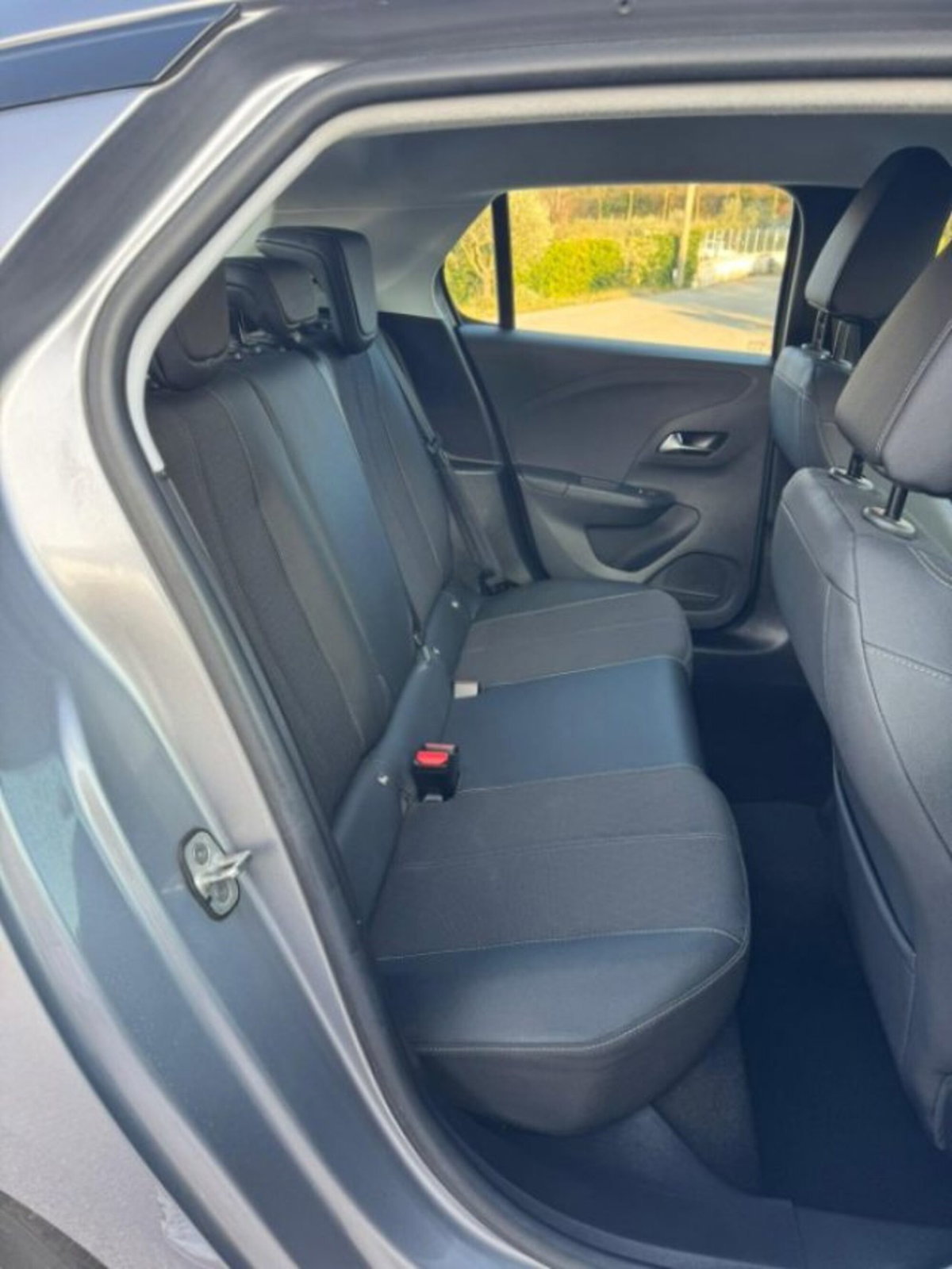 Opel Corsa 1.5 D 100 CV Elegance (8)