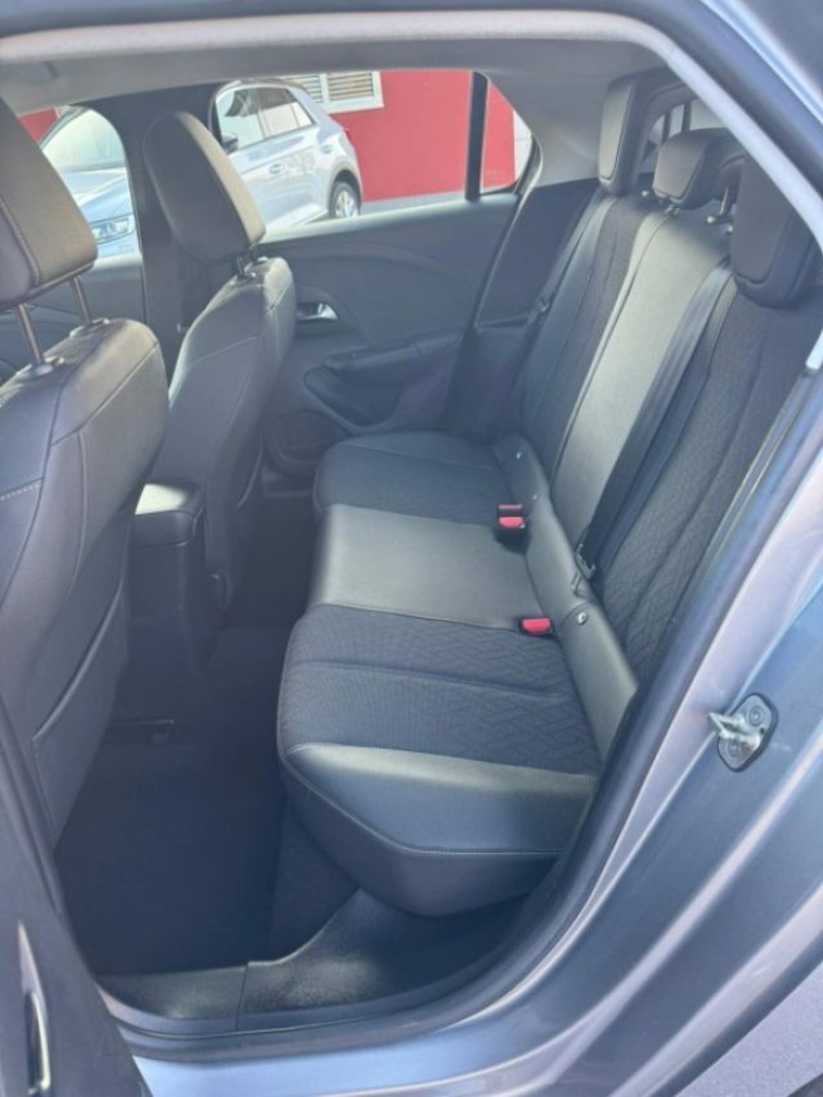 Opel Corsa 1.5 D 100 CV Elegance (9)