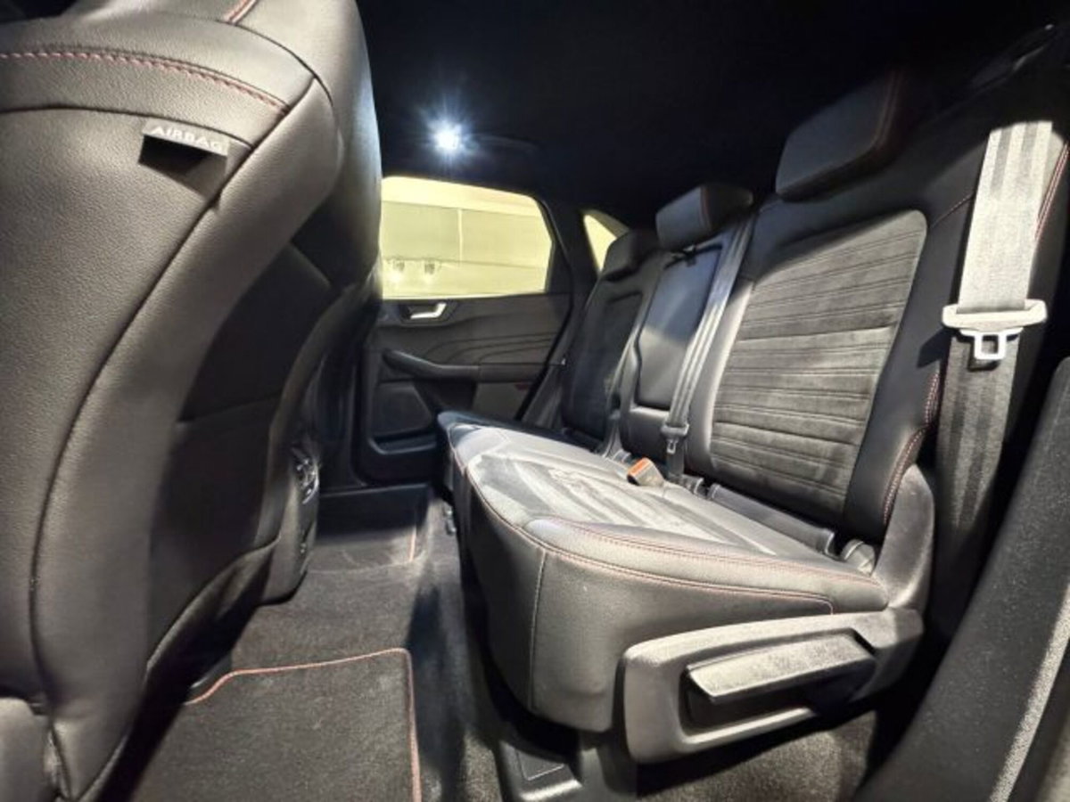 Ford Kuga 2.5 Full Hybrid 190 CV CVT AWD ST-Line Design (13)