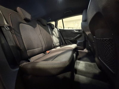Ford Focus Station Wagon 1.0 EcoBoost Hybrid 125 CV Powershift SW ST-Line X (13)