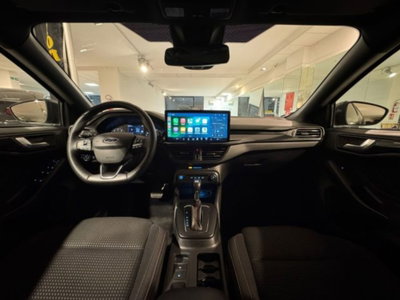Ford Focus Station Wagon 1.0 EcoBoost Hybrid 125 CV Powershift SW ST-Line X (9)