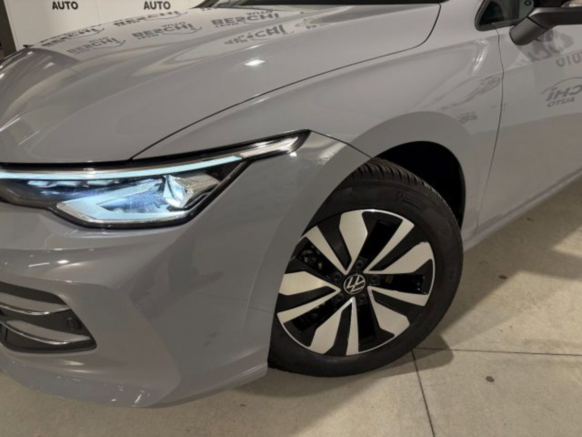 Volkswagen Golf 1.5 tsi Life 115cv (5)