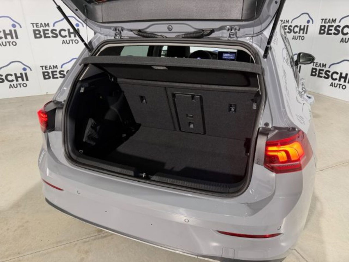Volkswagen Golf 1.5 tsi Life 115cv (7)