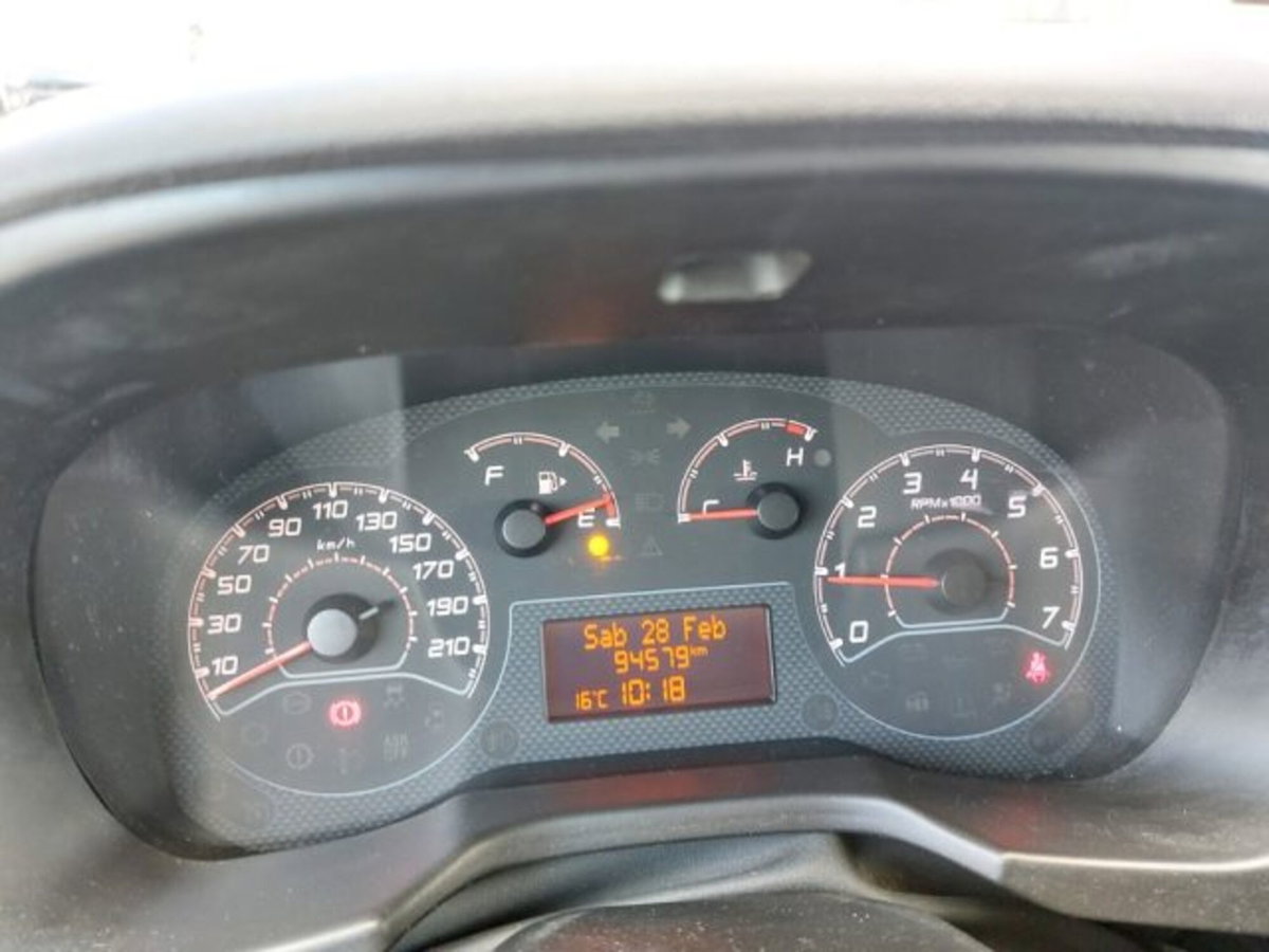 Fiat Fiorino QUBO 1.3 MJT 95CV SX (N1) (9)