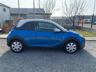 Opel Adam Rocks 1.2 70 CV Air (4)