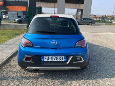 Opel Adam Rocks 1.2 70 CV Air (6)