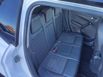 Peugeot 2008 Turbo 110 EAT6 S&S GT Line (12)