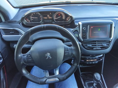 Peugeot 2008 Turbo 110 EAT6 S&S GT Line (17)