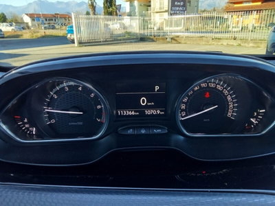 Peugeot 2008 Turbo 110 EAT6 S&S GT Line (18)
