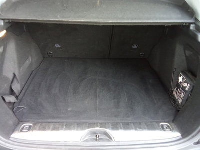 Peugeot 2008 120 EAT6 S&S Allure (10)