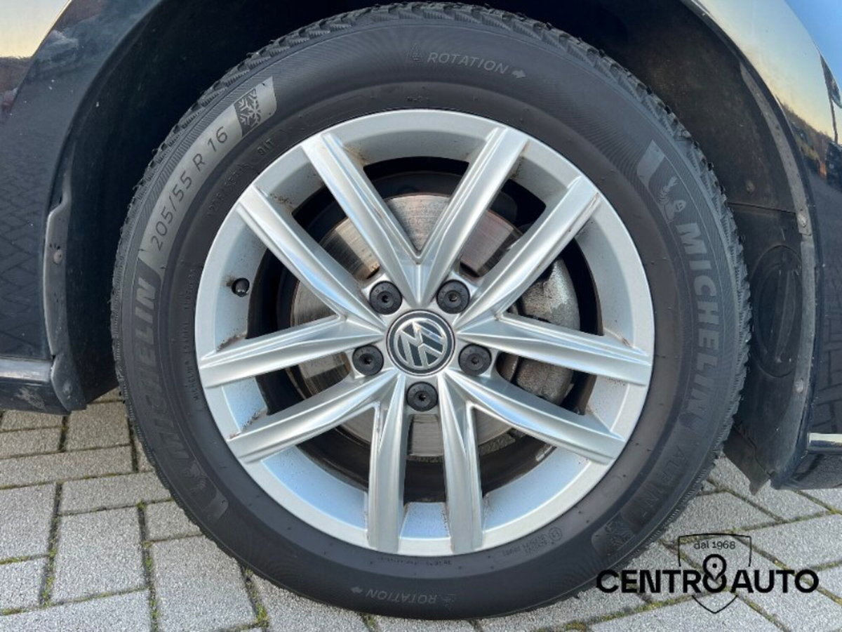 Volkswagen Golf 1.6 TDI 115 CV 5p. Business BlueMotion Technology (10)