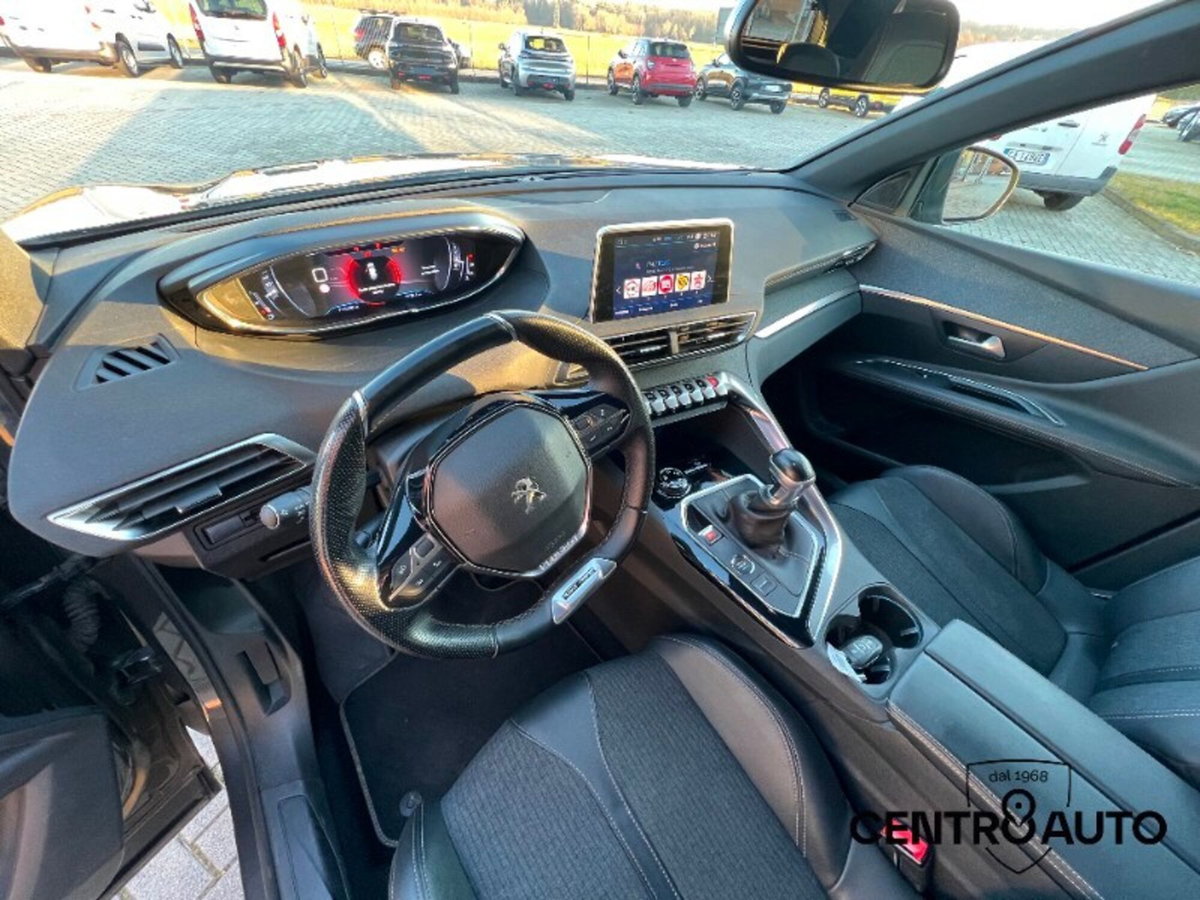 Peugeot 3008 BlueHDi 130 S&S EAT8 GT Line (13)