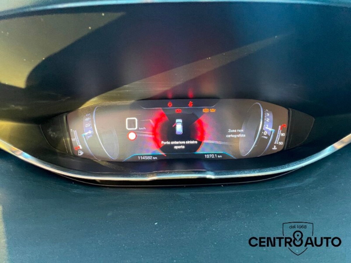 Peugeot 3008 BlueHDi 130 S&S EAT8 GT Line (16)