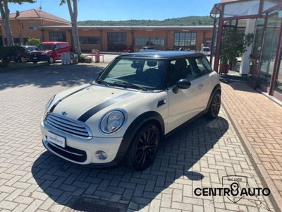 MINI Mini 1.6 16V Cooper D (4)