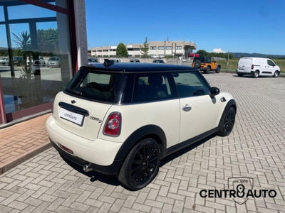 MINI Mini 1.6 16V Cooper D (6)